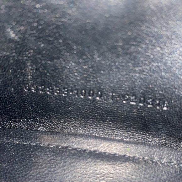 New Balenciaga bag lost strap worn once - Picture 5 of 6